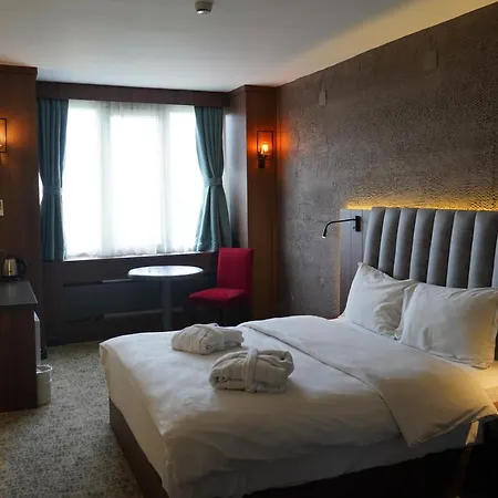 Kirci Termal & Hotel 4*