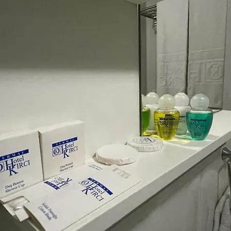 Kirci Termal & فندق