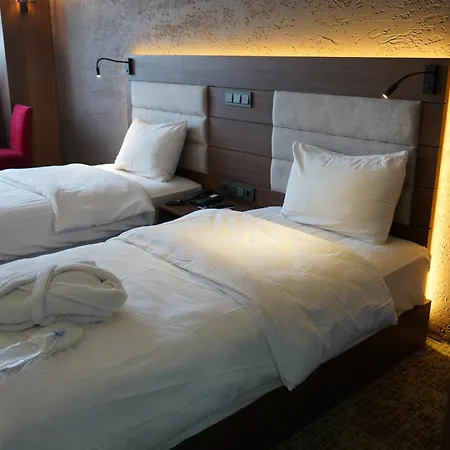 Kirci Termal & بورصة