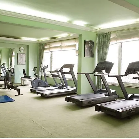 Kirci Termal & فندق